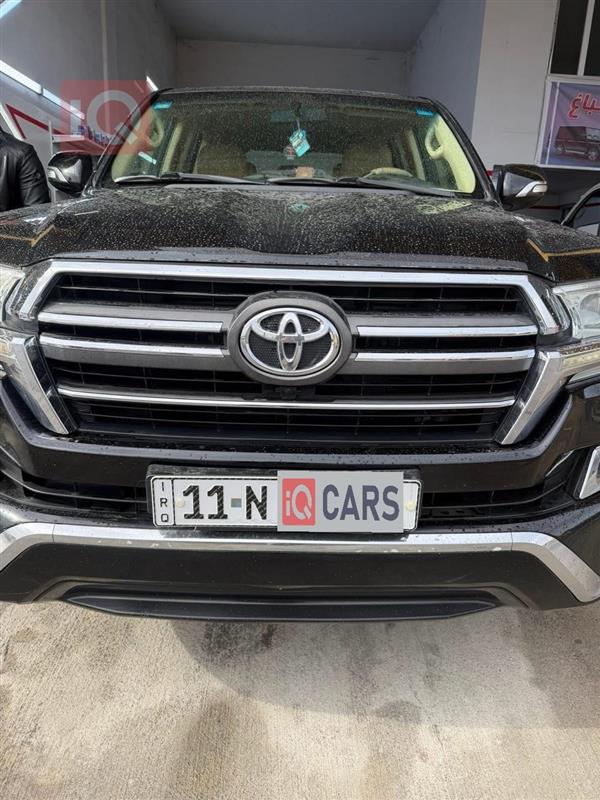 تۆیۆتا لاند کروزەر 2017  بۆ فرۆشتن لە عێراق - دیالە